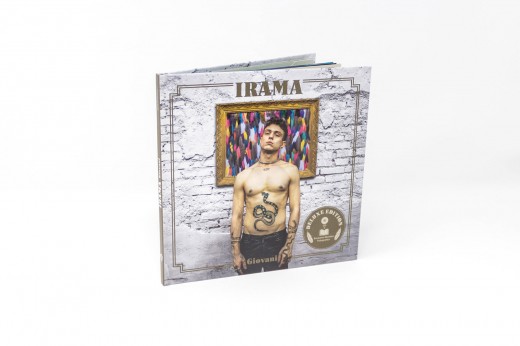 Libro con porta CD-0
